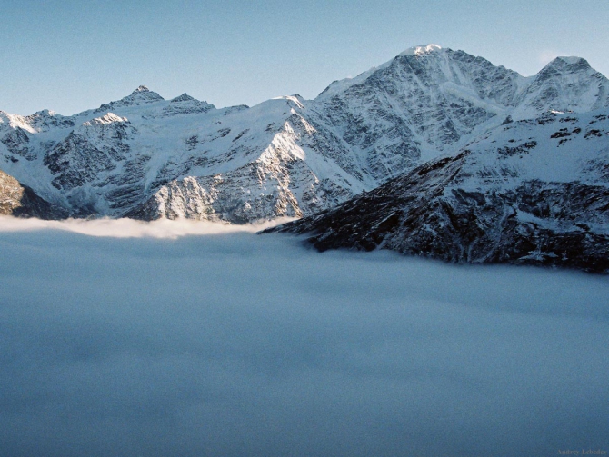 Убийство семерых охотников в Баксане, двое уцелели. (Альпинизм, бандиты)