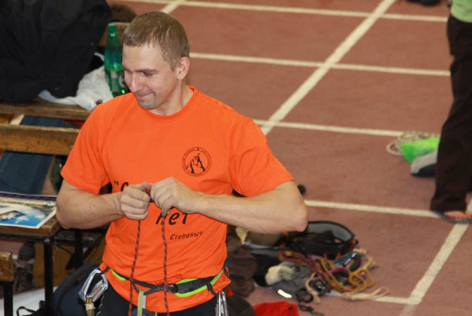 Закулисье "Степаныча-2010" (Альпинизм, демченко, ддс, соревнования, связки)