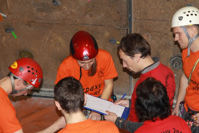 Закулисье "Степаныча-2010" (Альпинизм, демченко, ддс, соревнования, связки)