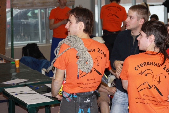 Закулисье "Степаныча-2010" (Альпинизм, демченко, ддс, соревнования, связки)