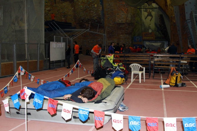 Закулисье "Степаныча-2010" (Альпинизм, демченко, ддс, соревнования, связки)