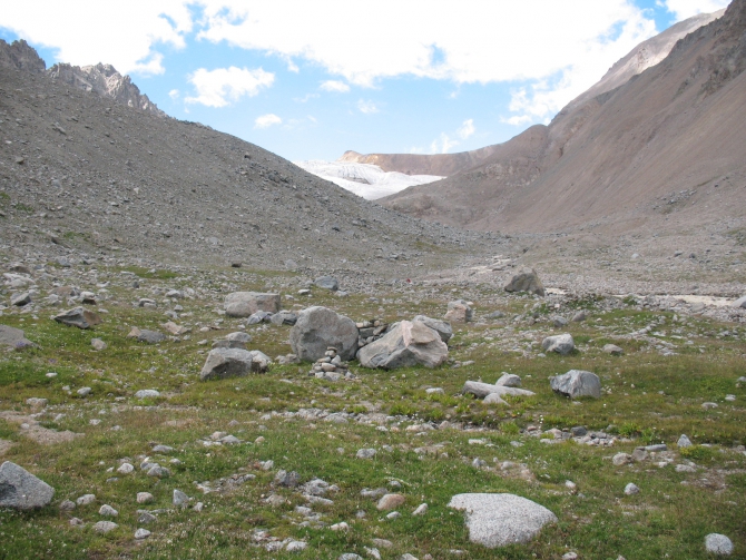 Помогите опознать человека (погибший альпинист)