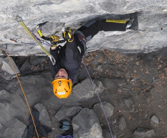 Сезон World Ice Climbing 3. Отчет Валентина Сипавина. (Ледолазание/drytoolling, ледолазание, валентин сипавин)