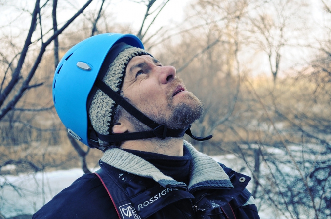 Ледовые вести с далёких окраин ;, Ледолазание/drytoolling, ищенко, саня, замутили, запилили, залили, февраль, суббота, вертикальный, край, приморский, 2011, екатериновка, приморье, находка, восток, лёд, ледолазание)