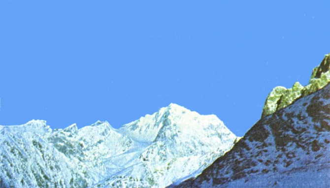 Ретро. Зимний Памир - лыжный и горный. К истокам идеи. (Альпинизм, маи, лыжный туризм, музкол, пик советских офицеров, сарезское озеро)