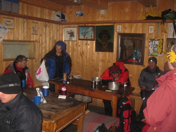 Восхождение на Маттерхорн по гребню Леон (Leon). Описание маршрута (Альпинизм, маршрут леон грат, итальянская "классика")
