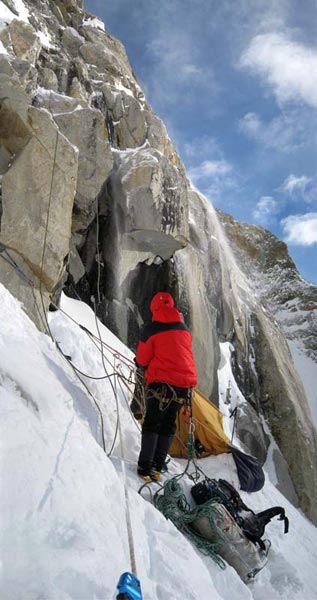 Красноярцы. Зимняя Ушба. Первые фото! (Альпинизм, зима, красноярск, хвостенко, балезин, ефремов, прокофьев, сикилинда)
