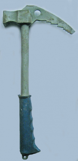 "ЖЕЛЕЗО", С КОТОРЫМ МЫ ХОДИЛИ. Ленинградская экспериментальная судоверфь (ЛЭС, Альпинизм, снаряжение 1960-1980 гг. нпо лавочкина.)