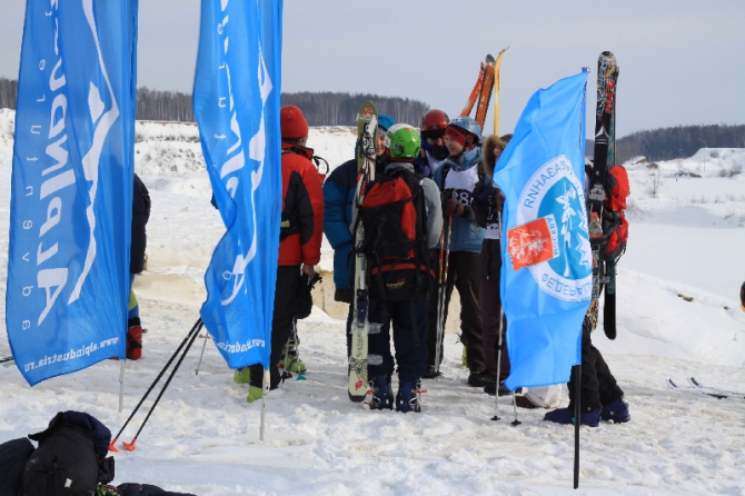 Неофициальный чемпионат Москвы по ски-альпинизму. Результаты и фото. (Ски-тур, альпиндустрия, альпклуб маи)