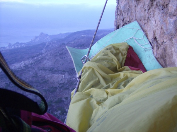 Зимнее соло на "Гиперборее" или мой друг Мишаня. (Альпинизм, крым, гиперборея, шаан-кая)