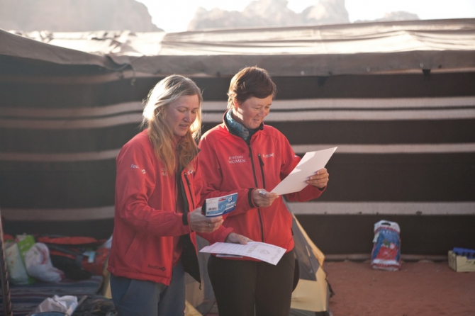 Jordan Women. Part 2 (Альпинизм, wadi rum, vento, red fox)