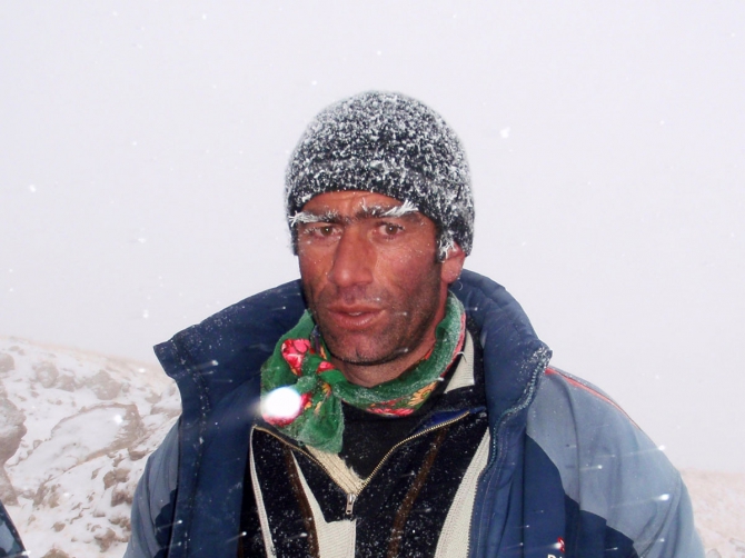 Две новые нитки на Ерыдаге. Февраль. 2011 (Альпинизм, первопрохождение, одесса, зима)