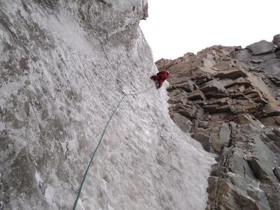 В краю холодных стен. Очерк. Андрей Пучинин (Альпинизм, red fox asia)