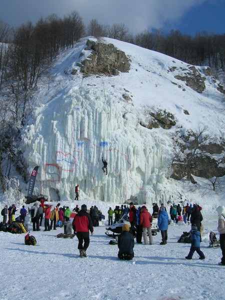 Немного фото с ICE CAMEL 2011 (Альпинизм, ледолазание, драйтулинг, drytooling, самара, risc, альпина, o`clock, медведи)