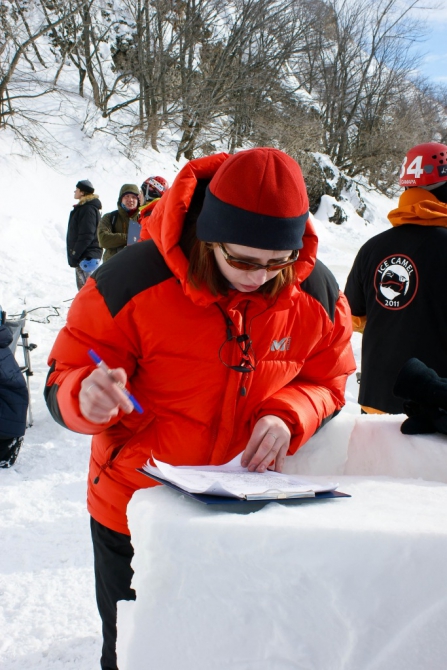 Немного фото с ICE CAMEL 2011 (Альпинизм, ледолазание, драйтулинг, drytooling, самара, risc, альпина, o`clock, медведи)