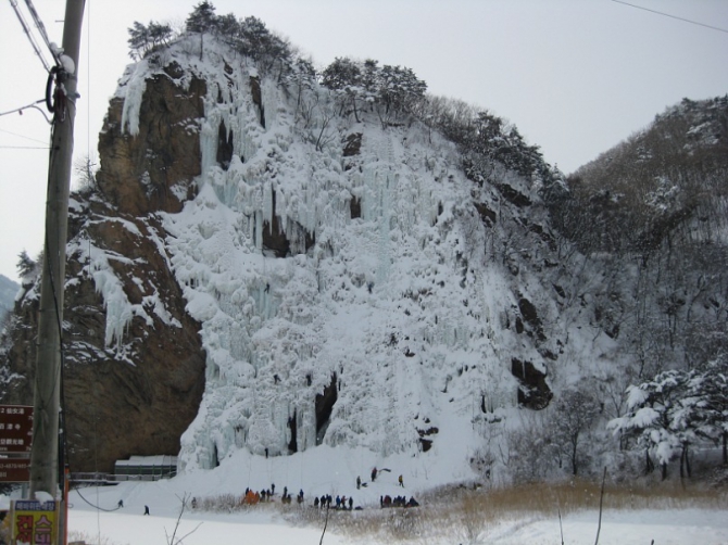 Похождения русских ледолазов в Корее (Ледолазание/drytoolling, корея, iceclimbing, сорак, товаг, товагсан, seoraksan, competition, гильдия ледолазов хабаровска, seoracsan)