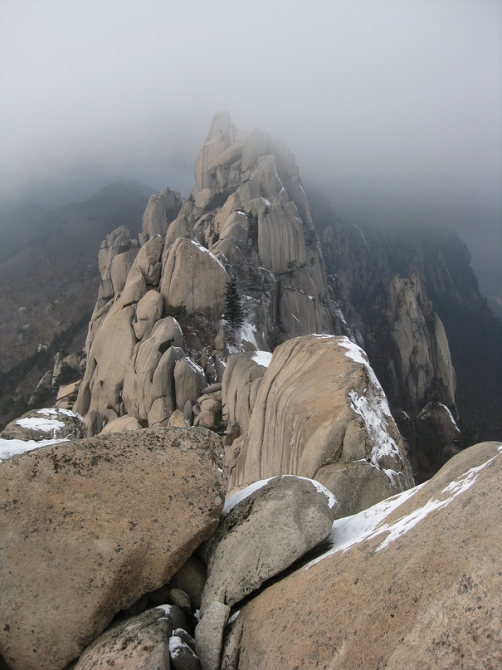 Похождения русских ледолазов в Корее (Ледолазание/drytoolling, корея, iceclimbing, сорак, товаг, товагсан, seoraksan, competition, гильдия ледолазов хабаровска, seoracsan)