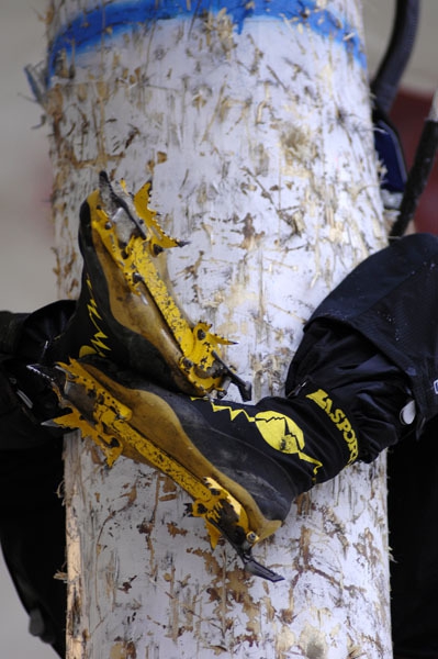 Валле Даоне нужны Крещенские морозы!!! Первый день ICWC оказался слишком жарким! (Ледолазание/drytoolling, ледолазание, кубок мира, соревнования, италия, valle di daone)