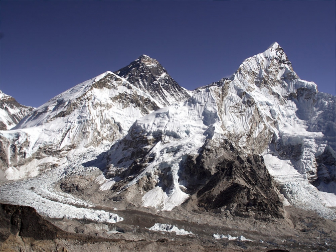 Заявление Ассоциации высотных носильщиков-шерпов Непала (Альпинизм, юмор)