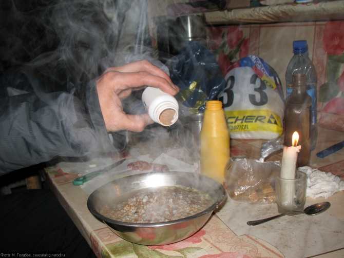 Кавказ - январь 2007. Фотоальбом (Горный туризм, горы, приэльбрусье, эльбрус, зима, снег, скалы)