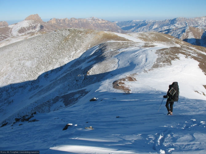 Кавказ - январь 2007. Фотоальбом (Горный туризм, горы, приэльбрусье, эльбрус, зима, снег, скалы)
