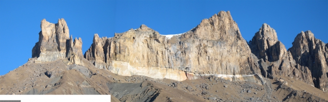 Кавказ - январь 2007. Фотоальбом (Горный туризм, горы, приэльбрусье, эльбрус, зима, снег, скалы)