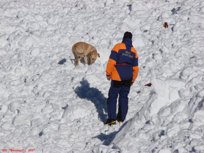 Кавказ, Адыр-су. Лавина. (Альпинизм)