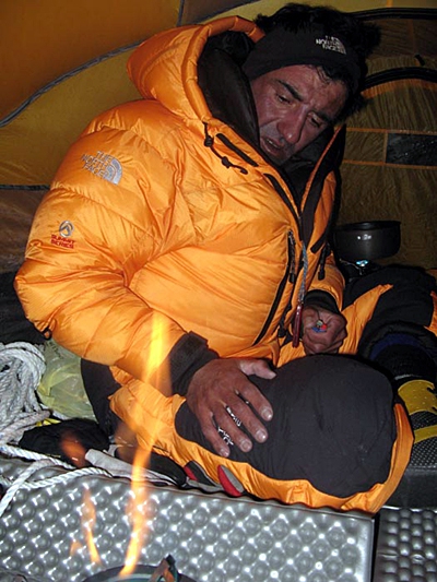 Броуд Пик 2007: Они попытались сделать невозможное... не получилось... (Альпинизм, simone moro, пакистан, экспедиции, зима)