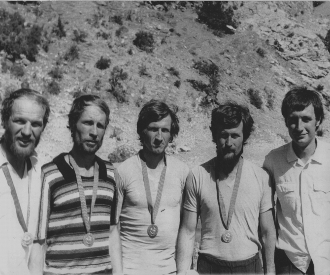 АРТтиллеристское УЧилище. Воскресный рассказ. (Альпинизм, фанские горы, артуч, чемпионат вс ссср)