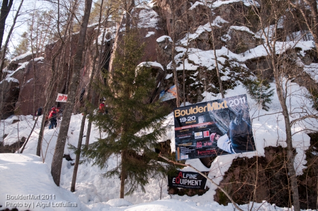 В ожидании итоговых результатов BoulderMixt 2011. Фотоальбом. (Ледолазание/drytoolling, соревнования, драйтулинг, lotfullina.ru)