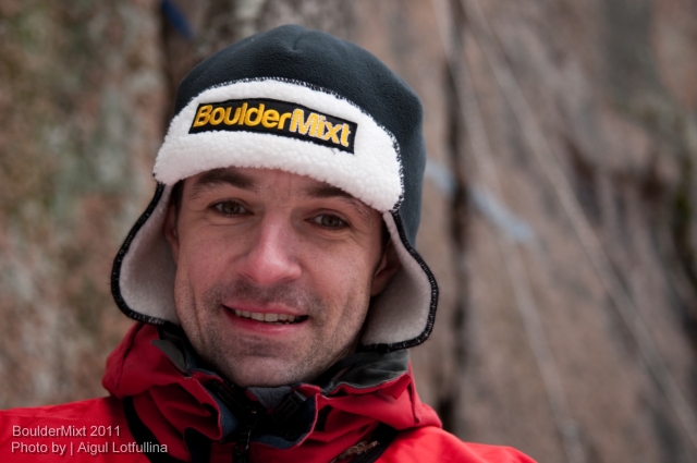 В ожидании итоговых результатов BoulderMixt 2011. Фотоальбом. (Ледолазание/drytoolling, соревнования, драйтулинг, lotfullina.ru)