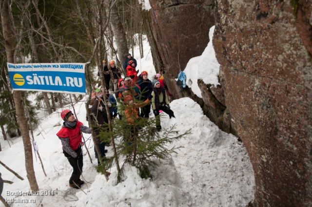 В ожидании итоговых результатов BoulderMixt 2011. Фотоальбом. (Ледолазание/drytoolling, соревнования, драйтулинг, lotfullina.ru)