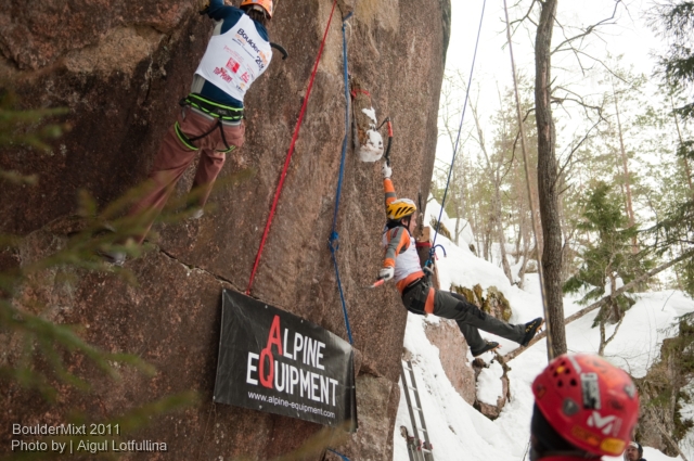 В ожидании итоговых результатов BoulderMixt 2011. Фотоальбом. (Ледолазание/drytoolling, соревнования, драйтулинг, lotfullina.ru)
