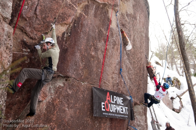 В ожидании итоговых результатов BoulderMixt 2011. Фотоальбом. (Ледолазание/drytoolling, соревнования, драйтулинг, lotfullina.ru)