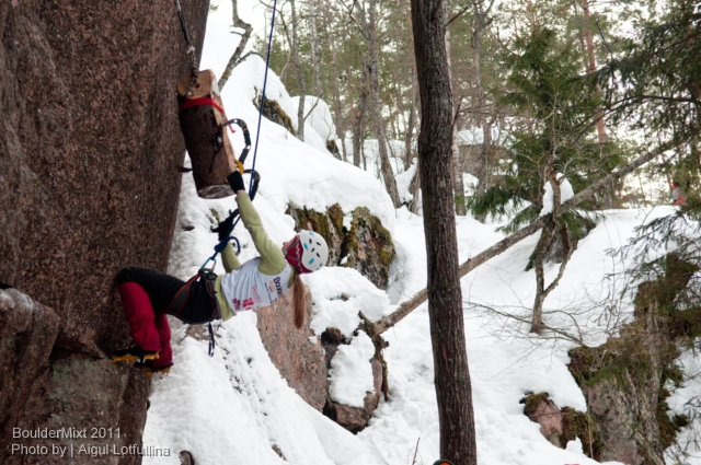 В ожидании итоговых результатов BoulderMixt 2011. Фотоальбом. (Ледолазание/drytoolling, соревнования, драйтулинг, lotfullina.ru)