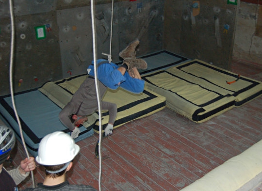 Drytooling Contest 2011. Это было так! (Ледолазание/drytoolling, ледолазание, валентин сипавин, драйтулинг)