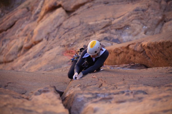 Jordan Women. Часть 1. В погоне за девчонками. (Альпинизм, wadi rum)