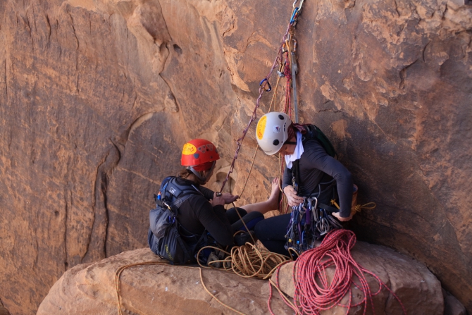 Jordan Women. Часть 1. В погоне за девчонками. (Альпинизм, wadi rum)