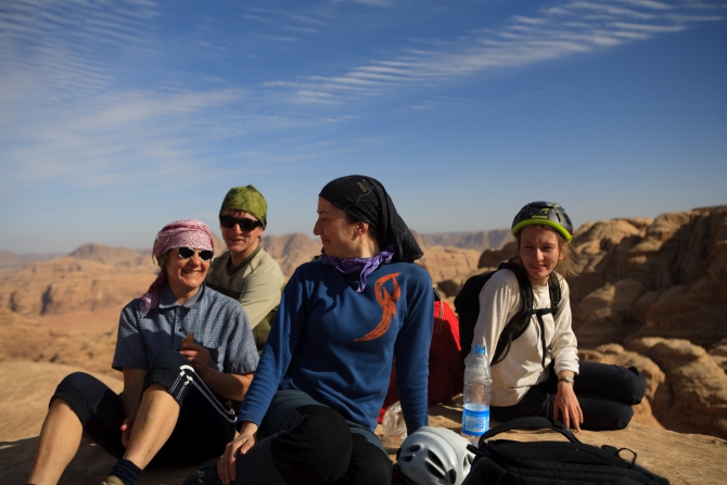 Jordan Women. Часть 1. В погоне за девчонками. (Альпинизм, wadi rum)