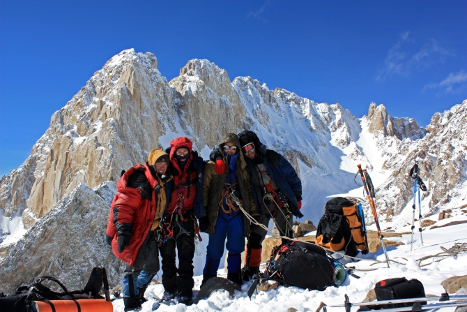 Зимний Памир. Фотоальбом. Часть 1. Заходы по Пшарту и кольцо в хр. Музкол (Путешествия, пик советских офицеров, мургаб, лыжный туризм, маи)