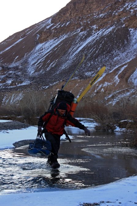 Зимний Памир. Фотоальбом. Часть 2. Долина Мургаба и Сарезское озеро (Путешествия, усойский завал, музкол, лыжный туризм, маи)