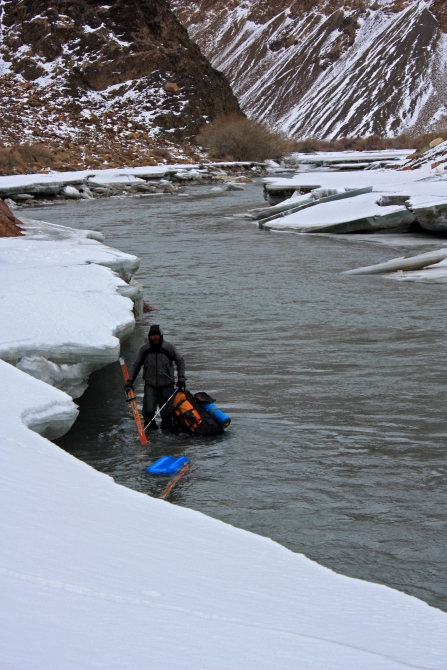 Зимний Памир. Фотоальбом. Часть 2. Долина Мургаба и Сарезское озеро (Путешествия, усойский завал, музкол, лыжный туризм, маи)