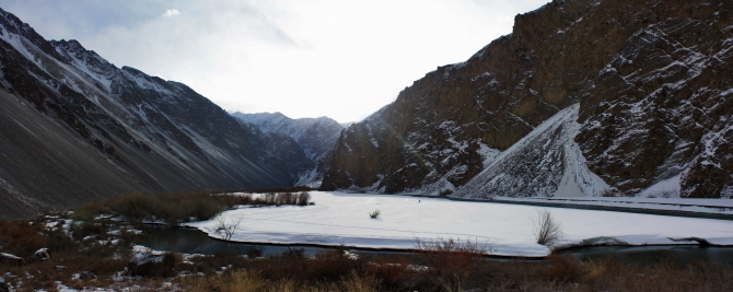 Зимний Памир. Фотоальбом. Часть 2. Долина Мургаба и Сарезское озеро (Путешествия, усойский завал, музкол, лыжный туризм, маи)