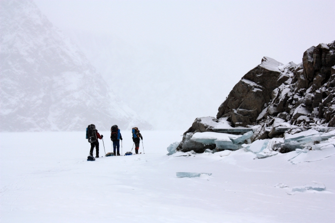 Зимний Памир. Фотоальбом. Часть 2. Долина Мургаба и Сарезское озеро (Путешествия, усойский завал, музкол, лыжный туризм, маи)
