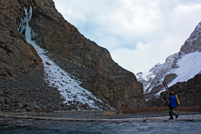 Зимний Памир. Фотоальбом. Часть 2. Долина Мургаба и Сарезское озеро (Путешествия, усойский завал, музкол, лыжный туризм, маи)