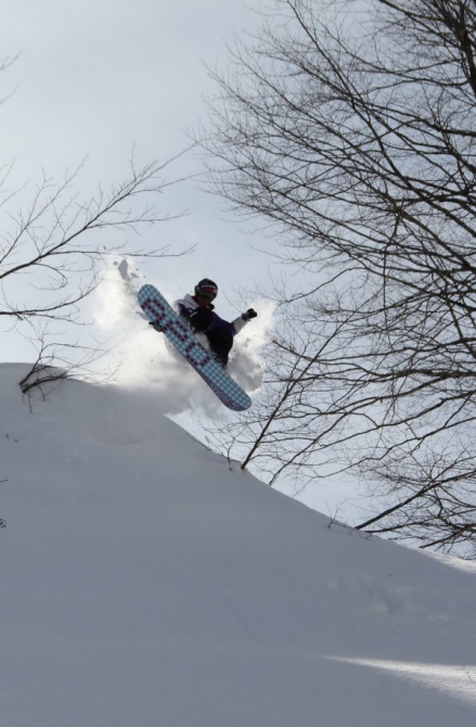 Powder Day с Аней Орловой в Красной Поляне (Горные лыжи/Сноуборд, snowboard, сноуборд, видео, action brothers, freeride, территория снега, аня орлова)