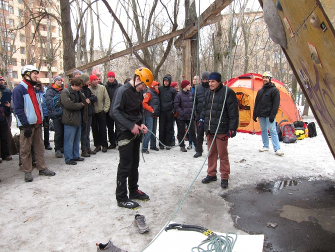 Весенние ласточки 2011/BD DryToolFight. Впечатления+фото. Квалификация (Альпинизм, black diamond dry tool fight, сосулька маи, ледолазание, альпинизм)