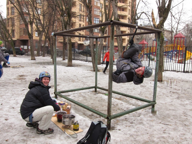 Весенние ласточки 2011/BD DryToolFight. Впечатления+фото. Квалификация (Альпинизм, black diamond dry tool fight, сосулька маи, ледолазание, альпинизм)
