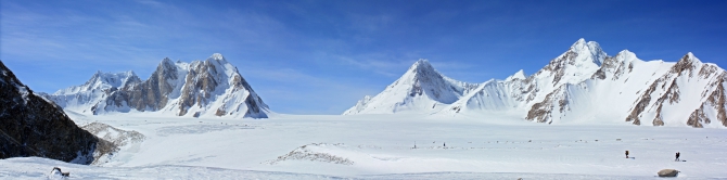 Зимний Памир. Фотоальбом. Часть 3. Через горы Центрального Памира (Путешествия, ледник грум-гржимайло, абдукагор, ледник федченко, пик революции, лыжный туризм, маи)
