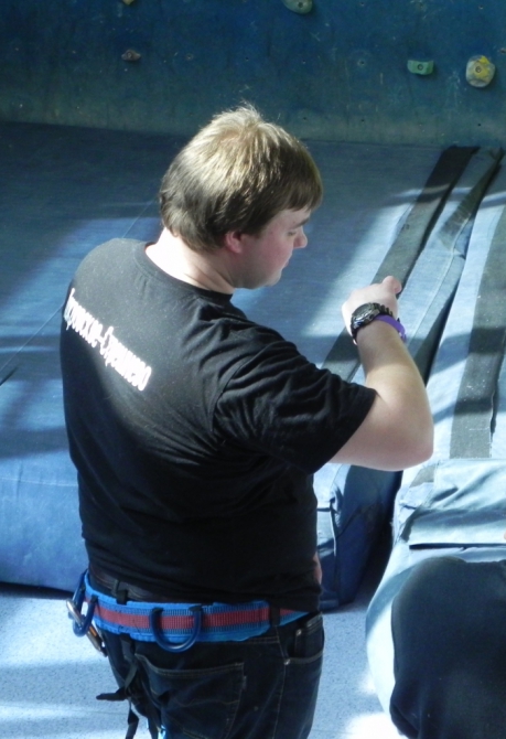 С пылу, с жару:) Фото с Чемпионата КАиС МЭИ по скалолазанию. (Альпинизм, ак мэи, соревнования, скалолазание)